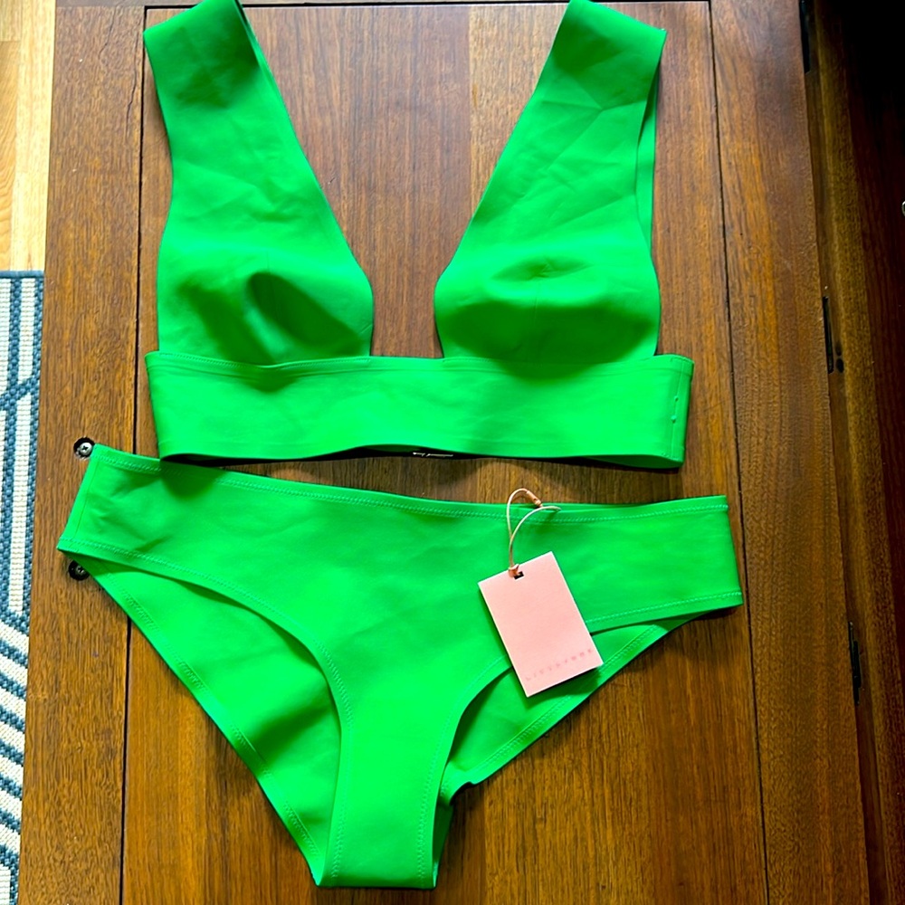 Green Plunge V-Neck Bikini Set